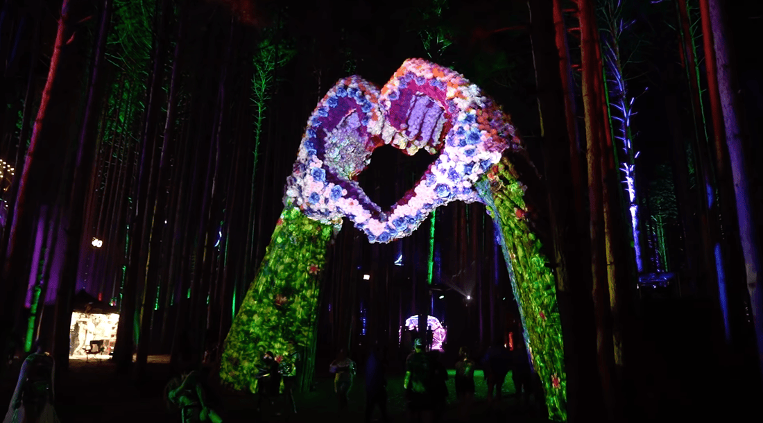 How Projection Mapping Transforms the Electric Forest Music Festival - Proven Projectors